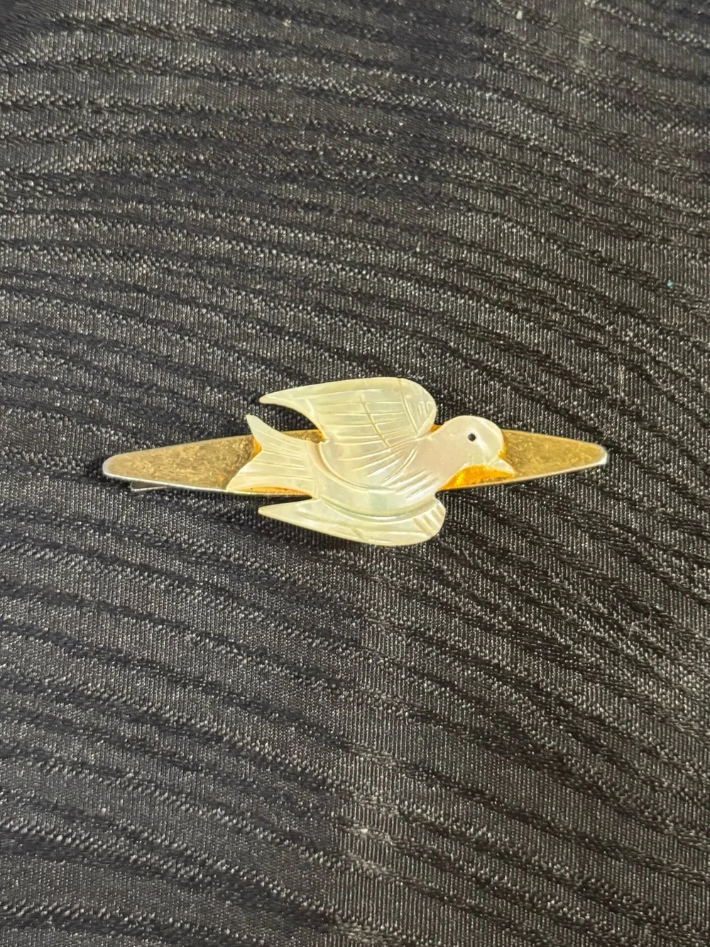 Vintage Pre-1980s Hand-Carved Mother of Pearl Bird Hair Pin Slide